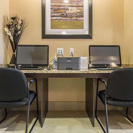 Comfort Inn & Suites Edmonton International Airport Nisku Luaran gambar