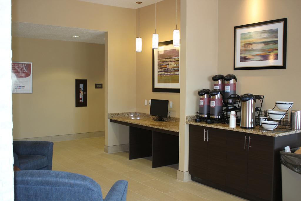 Comfort Inn & Suites Edmonton International Airport Nisku Luaran gambar
