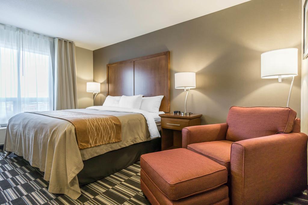 Comfort Inn & Suites Edmonton International Airport Nisku Luaran gambar